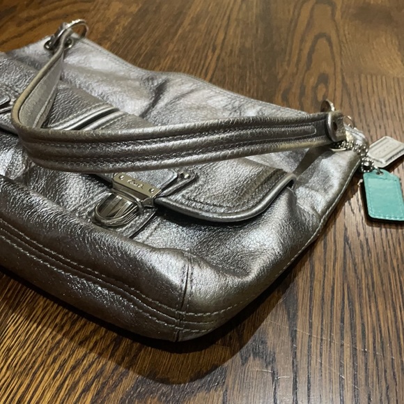 Coach purse - Picture 10 of 11